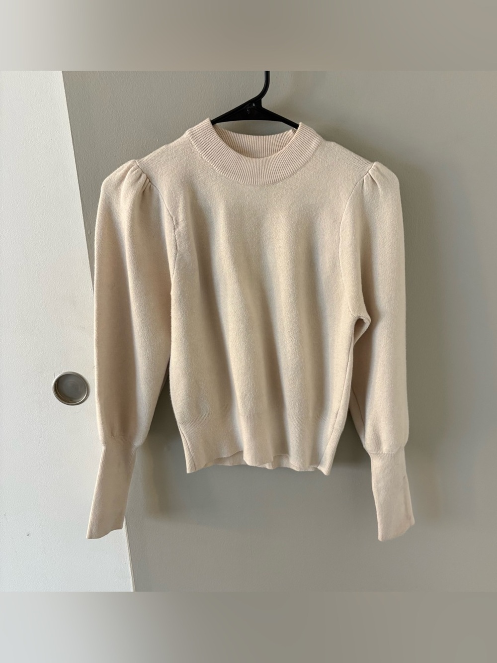 Industry Cream Cardigan Mock Neck Sweater Size Women’s XS